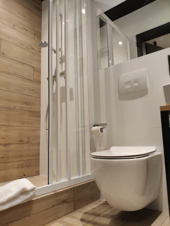 H33 Apartamenty Bytom Eksteriør billede
